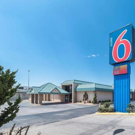 Motel 6-Oklahoma City, Ok - Bricktown Dış mekan fotoğraf